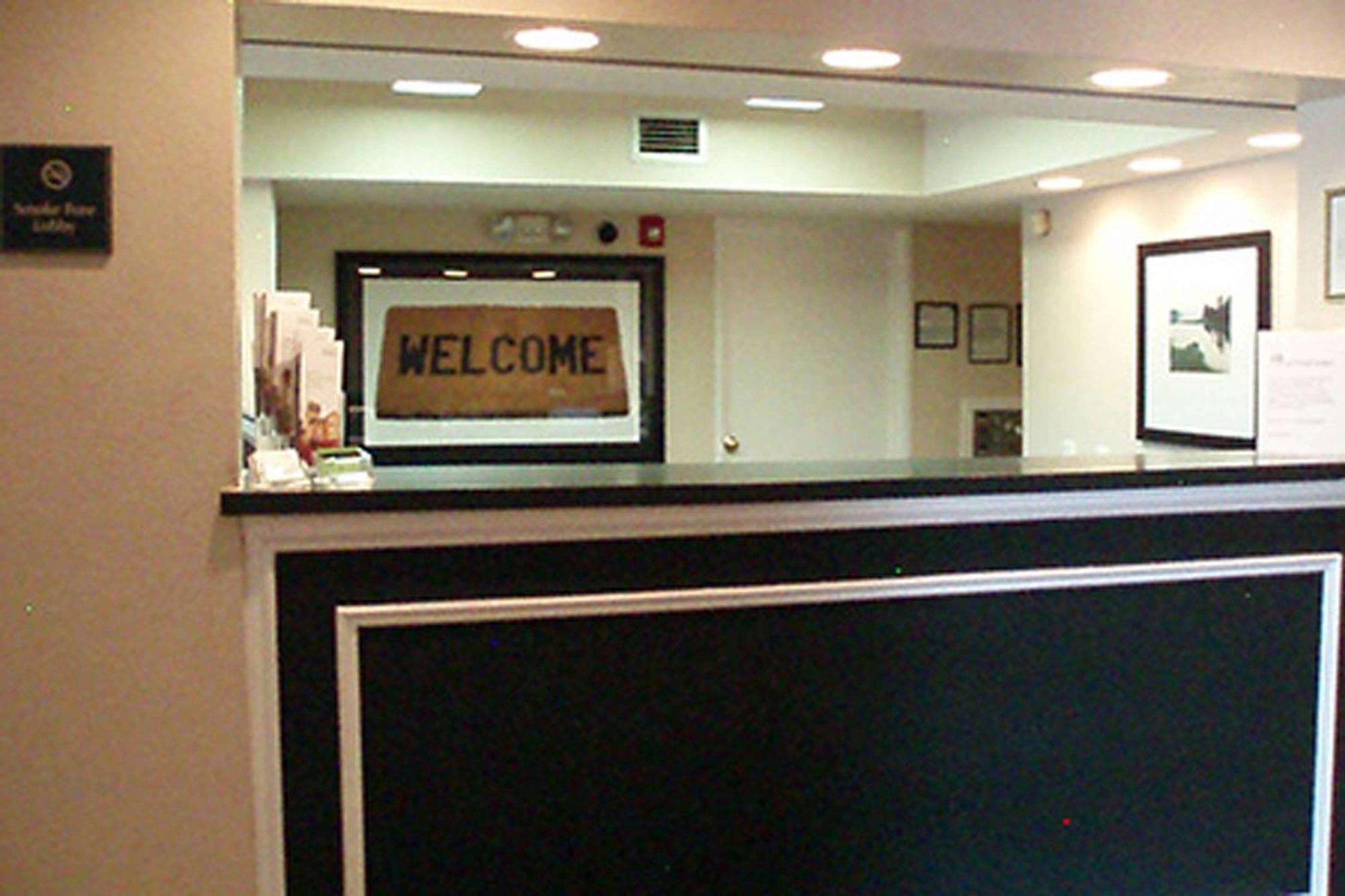 Extended Stay America Select Suites - Jacksonville - Baymeadows Eksteriør billede