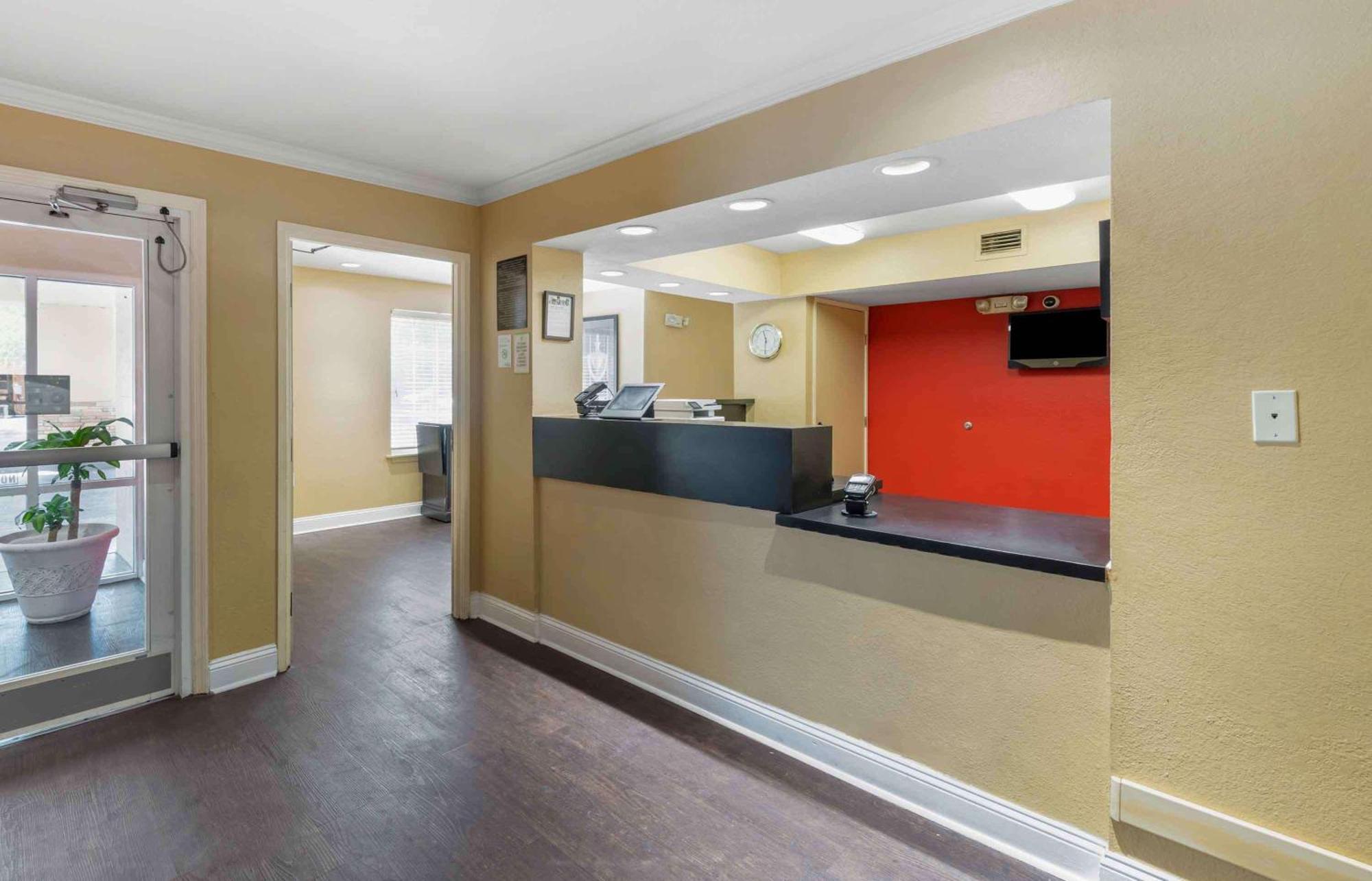Extended Stay America Select Suites - Jacksonville - Baymeadows Eksteriør billede