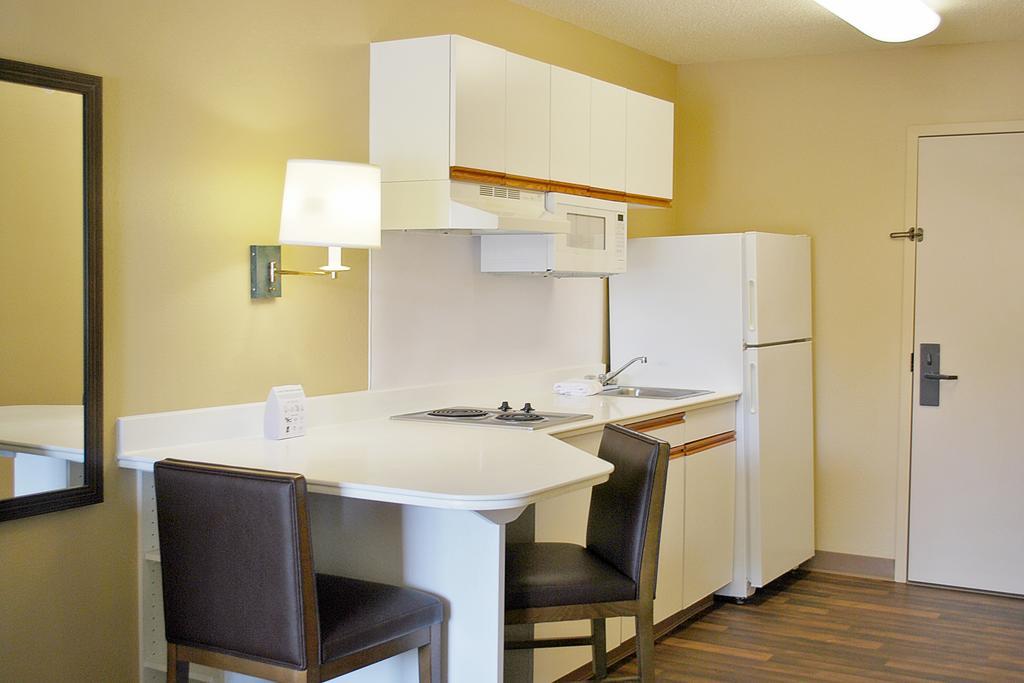 Extended Stay America Select Suites - Jacksonville - Baymeadows Eksteriør billede